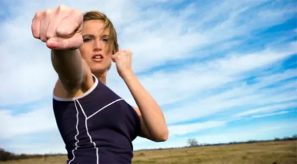 Self-Defense Training for students body and fitnes training self-defense