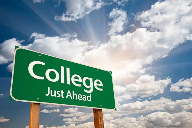 Guide for the transition of high school to college and university campus life