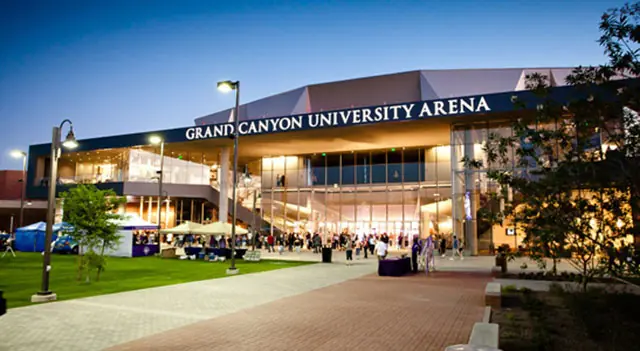 Grand Canyon University great place to study in U.S. Arizona, Grad Canyon University campus living and education life