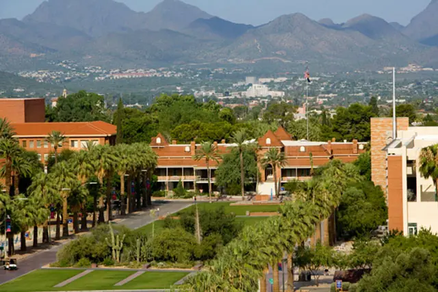 University of Arizona best universities and colleges campus life