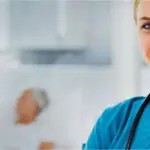 reviewing the advantages and disadvantages as well as the pros and cons of being a travel nurse