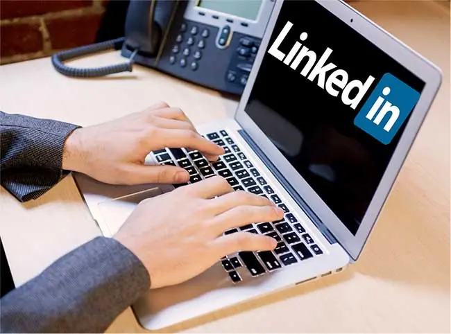 Social Media job hiring opportunities Get Job offers from Linkedin social media