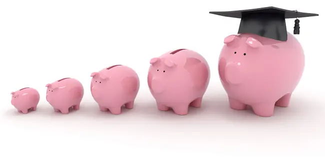 finance your student life and master college financial wise